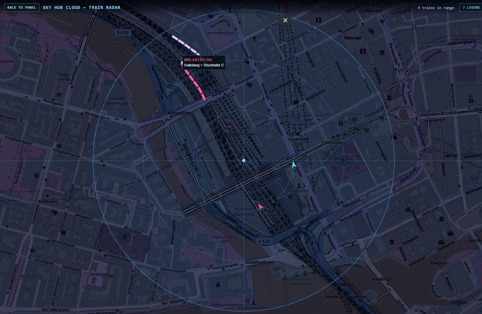 Train Radar zoomed to 0.5 km at Stockholm C with Mälartåg 144 drawn along the track